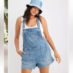 •Aerie• short overall